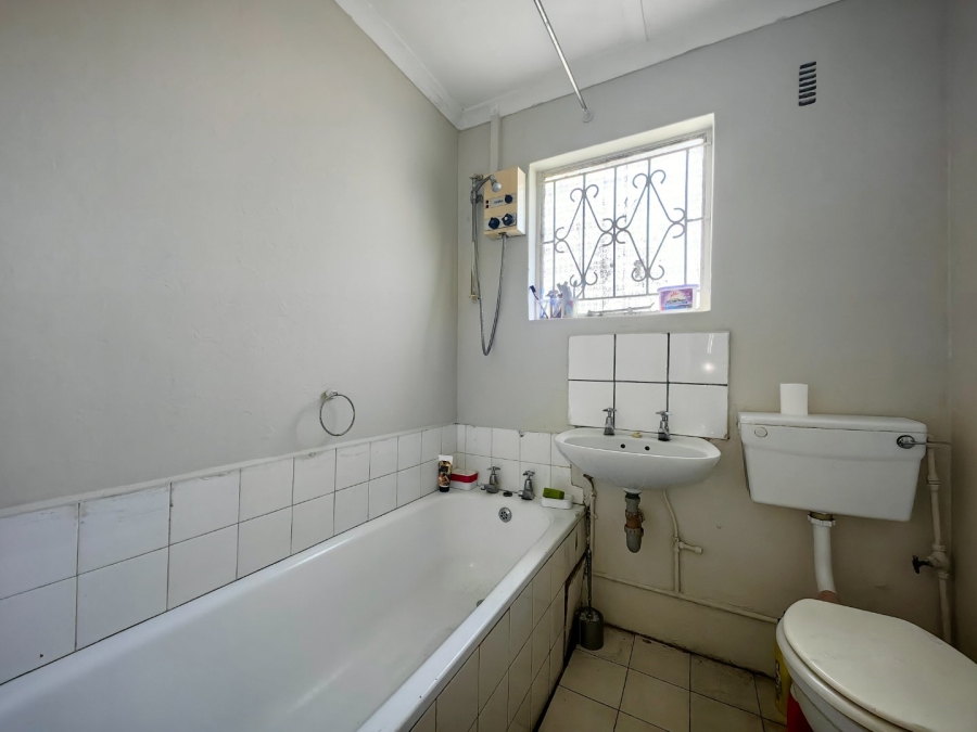 3 Bedroom Property for Sale in Westridge Western Cape